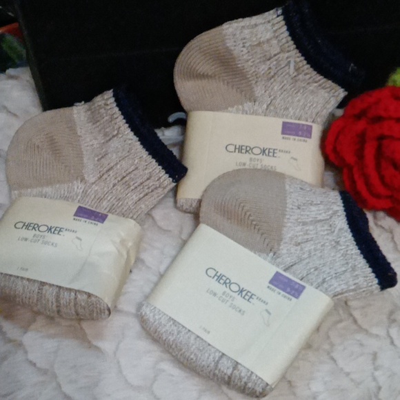 NWT set of three boys low cut sock - Picture 2 of 5
